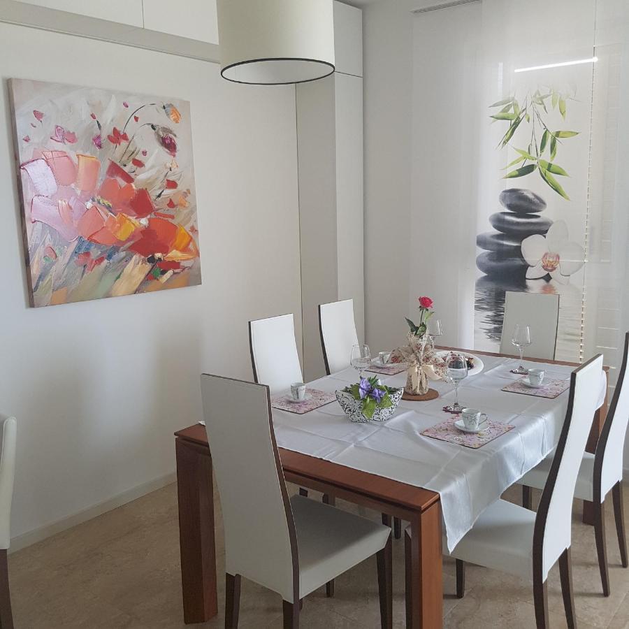 Adela Apartments 3 Morska Vila 스플리트 외부 사진